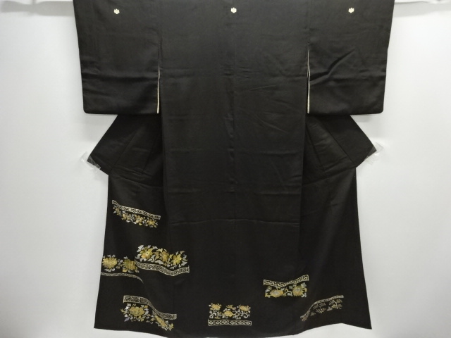 JAPANESE KIMONO / ANTIQUE FLORAL ARABESQUE EMBROIDERY TOMESODE (WITH M